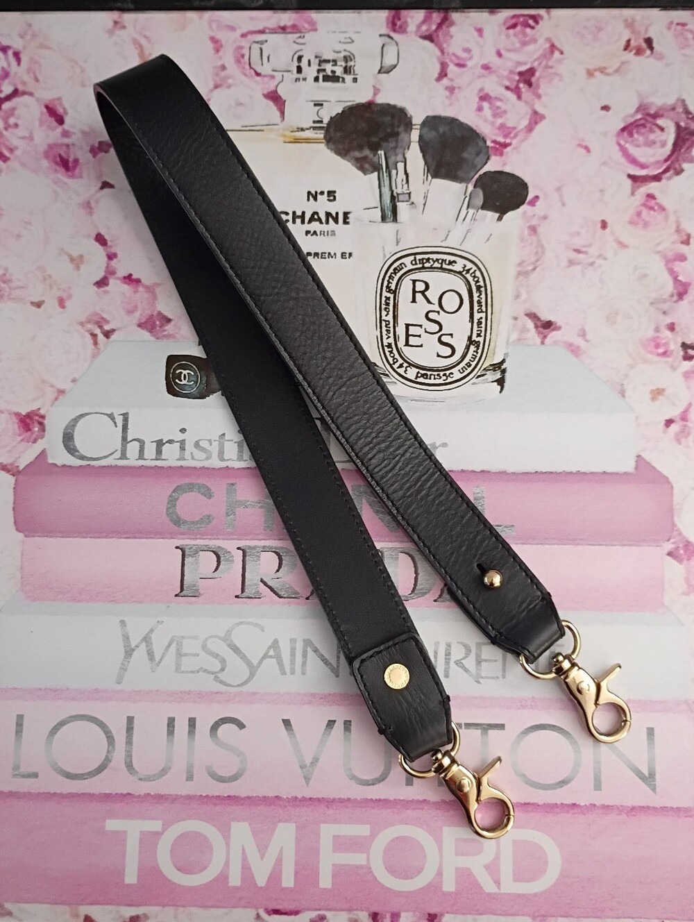 ❤️BRAHMIN Black Textured Leather Gold Hook Replacement Strap 25"